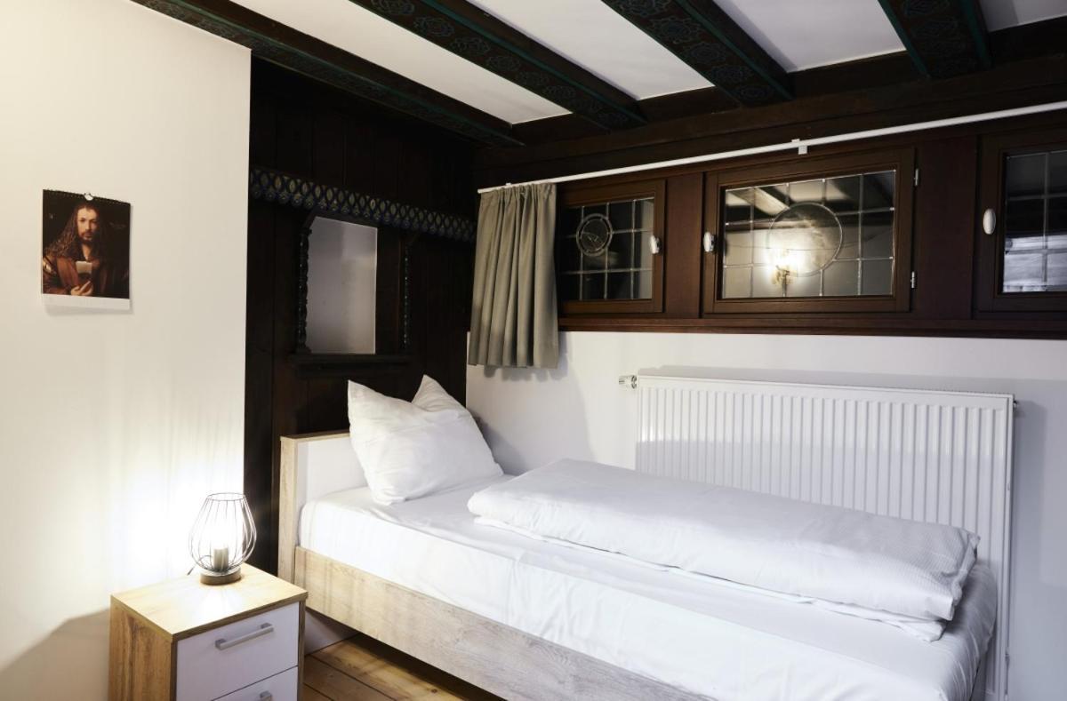 Gentilburg Und Gaertnerhaus Aschaffenburg Apartment Ngoại thất bức ảnh